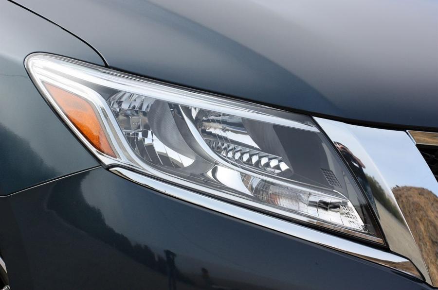  Nissan Pathfinder 2013 года  (фото 65 из 141)
